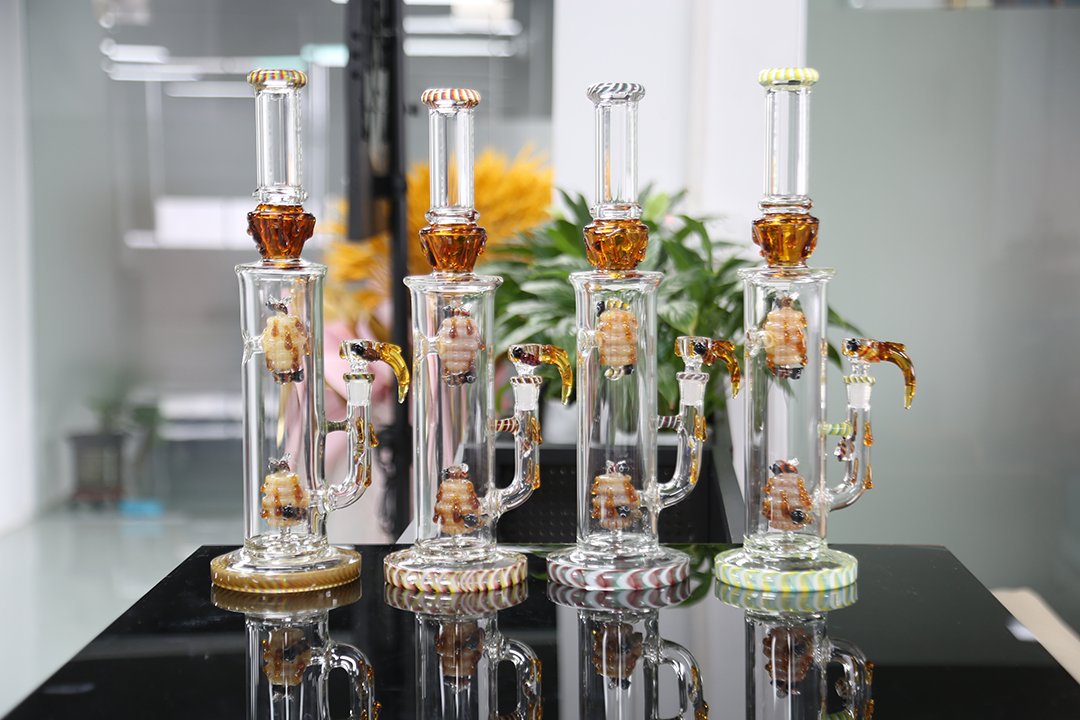 Best wholesale glass brands 2026 comparison featuring scientific glass, artist pieces, and private label products
