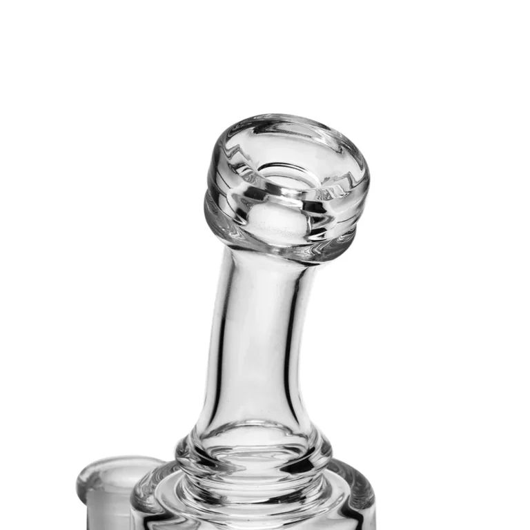 the mouthpiece of ES2239 EG Splash Perc Dab Rig