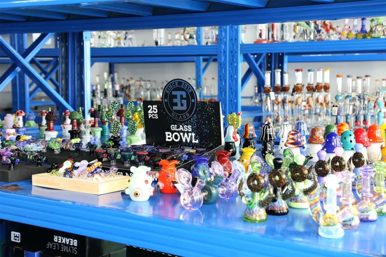 eg glass bong bowls stock in our dongguan warehouse